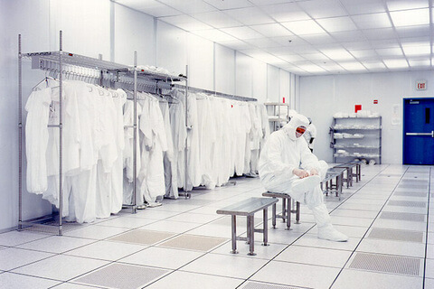 Clean room equipment