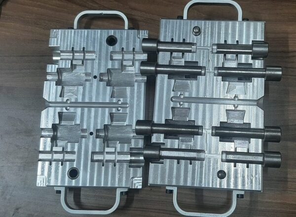 Plastic mold