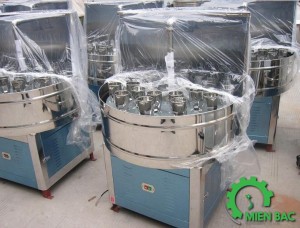Bottle washing machine