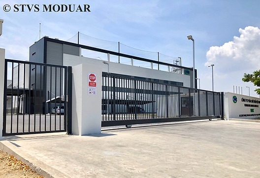 Jupiter sliding gate