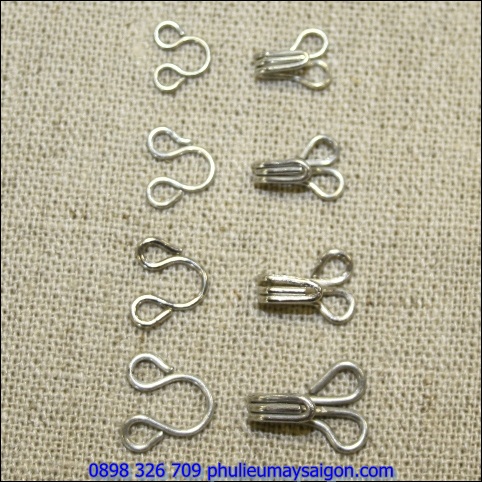 Bra hook