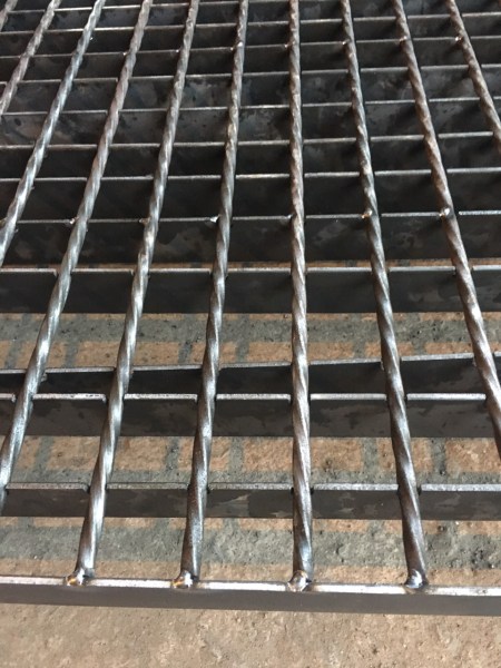 Grating plate