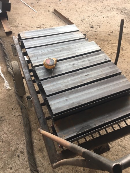 Grating plate
