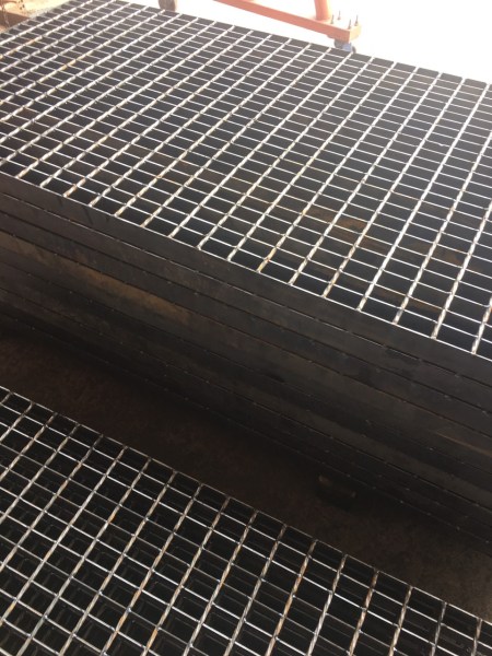 Grating plate