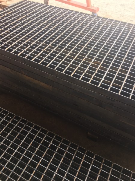 Grating plate