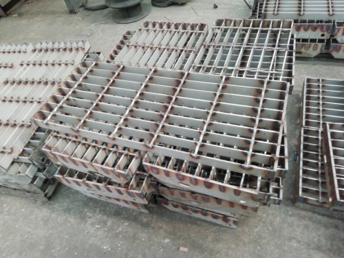 Grating plate