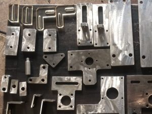 Metal detector conveyor