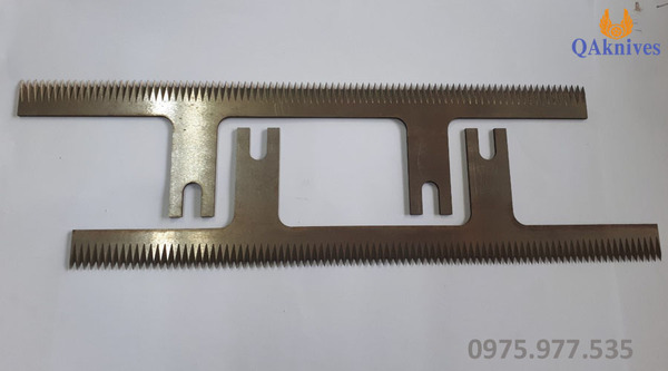 Packaging machine knives