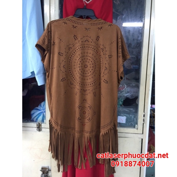 Textile laser cutting