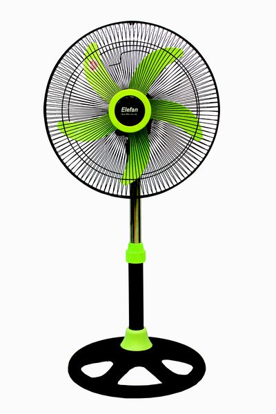 Pedestal fan with 5-blade metal propeller