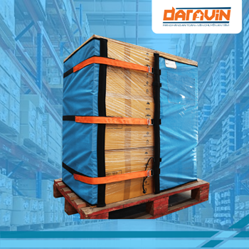 Pallet wrap with ring buckle