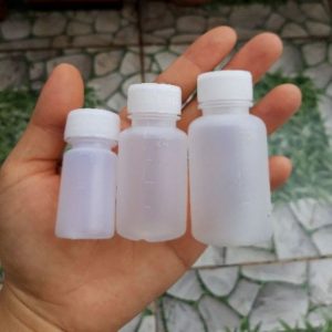 Cosmetic containers