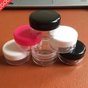 Cosmetic containers