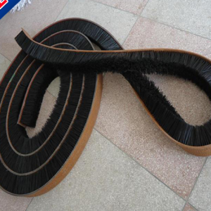Industrial belt brush