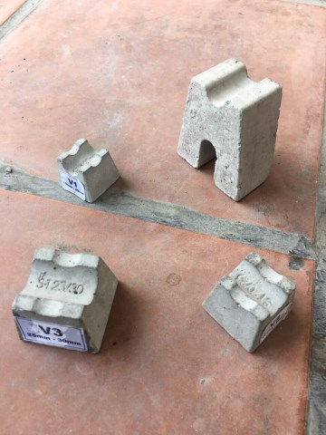 Concrete spacer