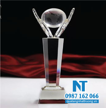 Crystal Trophy