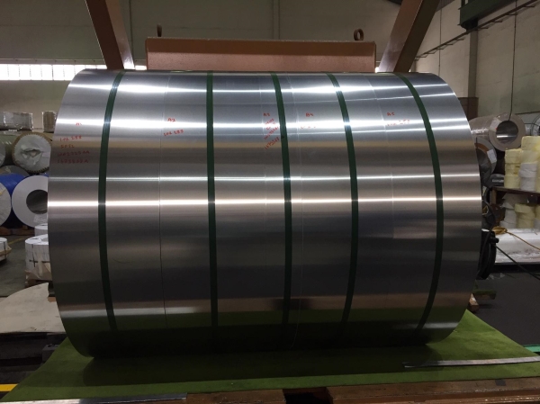 Aluminum roll