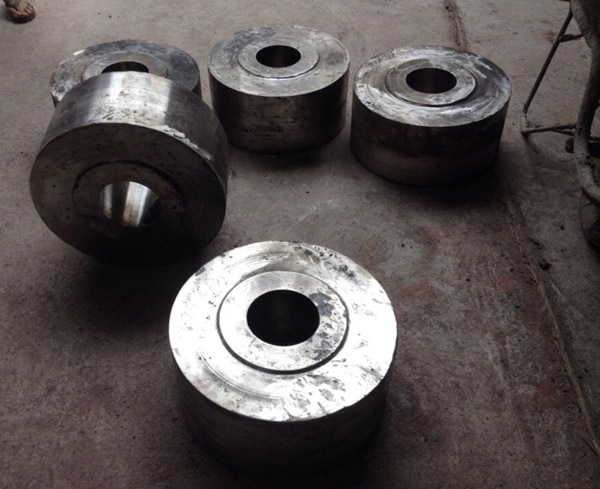 Mechanical parts casting