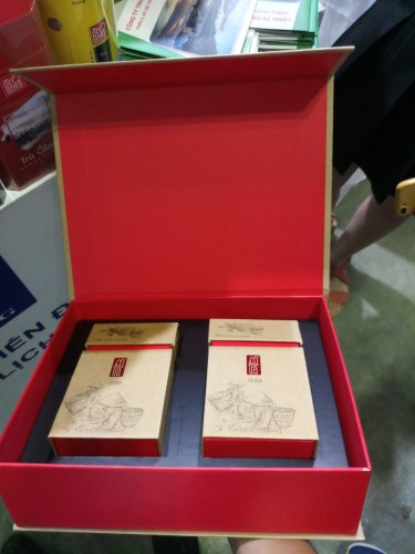 Hard paper boxes