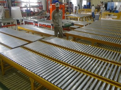 Zinc-plated roller system