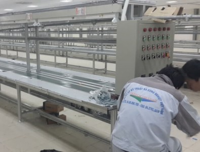 Electronic component assembly line