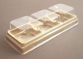 Plastic candy platter
