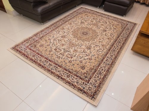 M 900 cream carpet