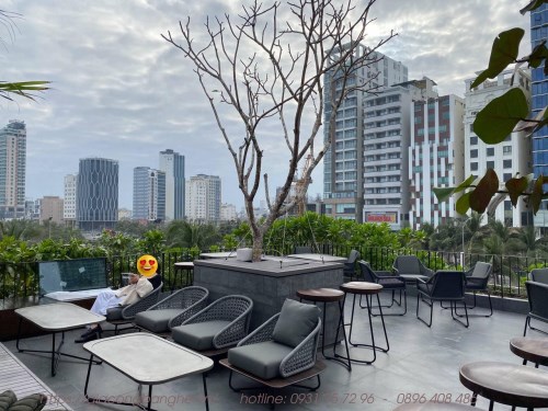 Bàn ghế Skyline