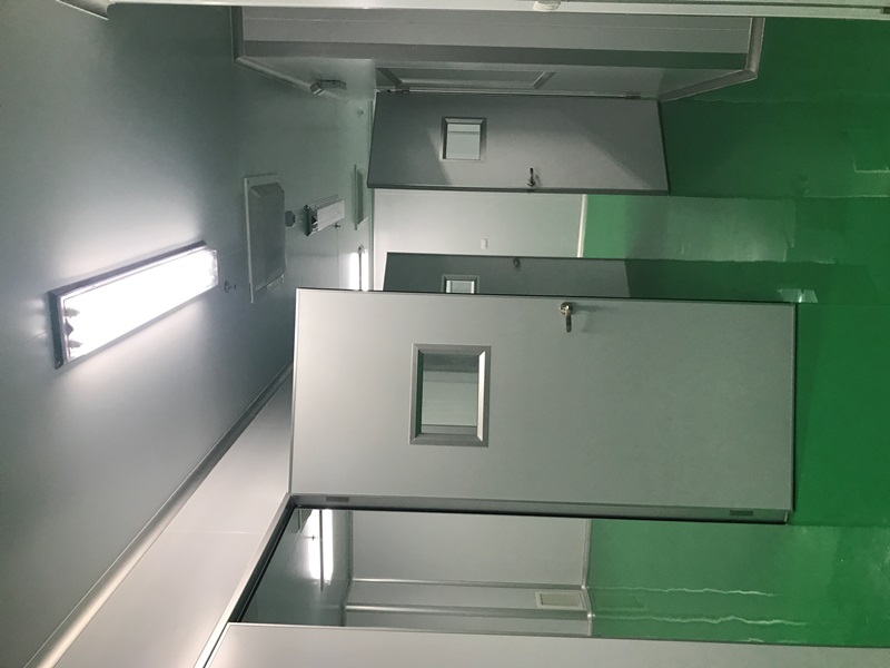 Industrial clean room equipment