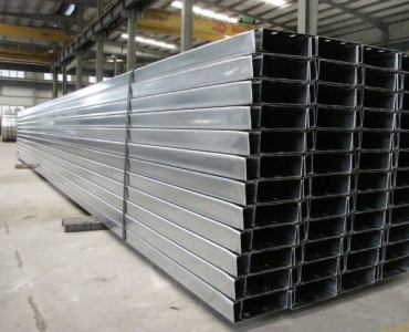 Rectangular steel box
