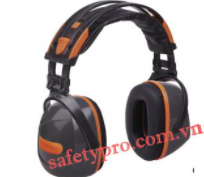 Yas Marina ear protection