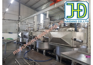 Vacuum frying machine
