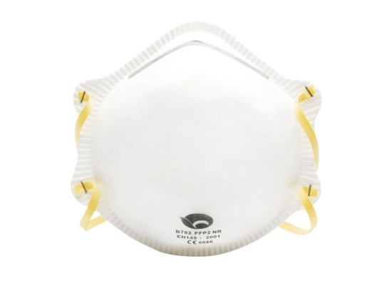 Facemask with valve