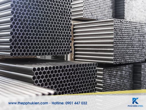 Industrial stainless steel pipes