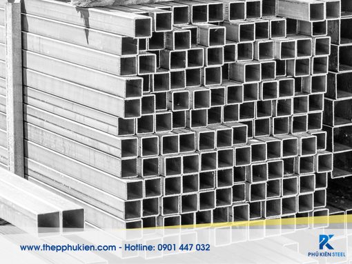 Hot-dip galvanized square hollow sections