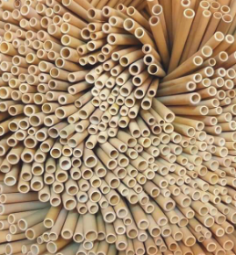 Lawn straws