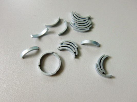 Arc magnet