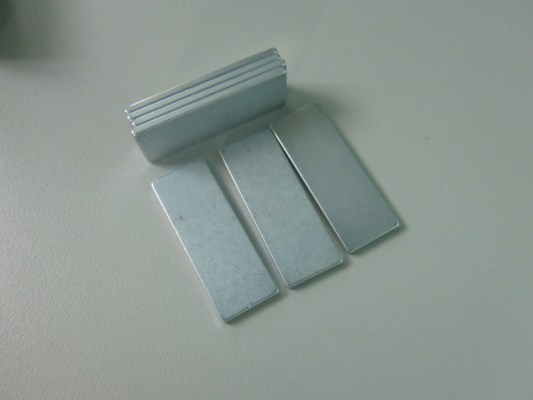 Square magnet