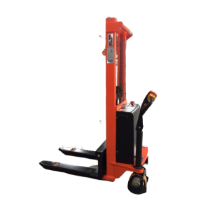 Automatic forklift