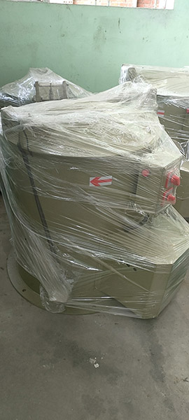 Centrifugal dryer