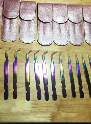 Eyelash extension tweezers