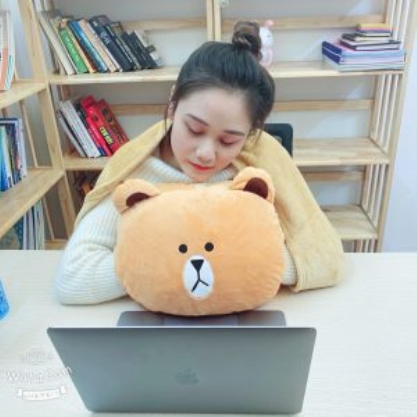 Yellow bear blanket and pillow set