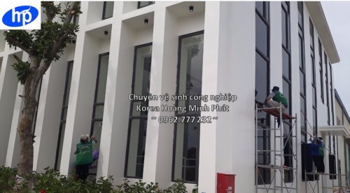 Industrial cleaning service