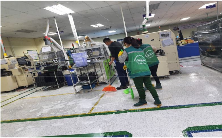 Industrial cleaning service in K-tech Dai Dong company