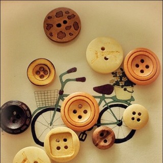Wooden buttons