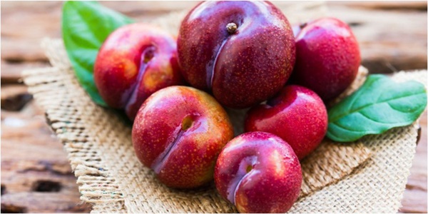 Fresh fruits