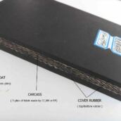 Flat rubber conveyor belts