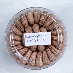 A Co cashews