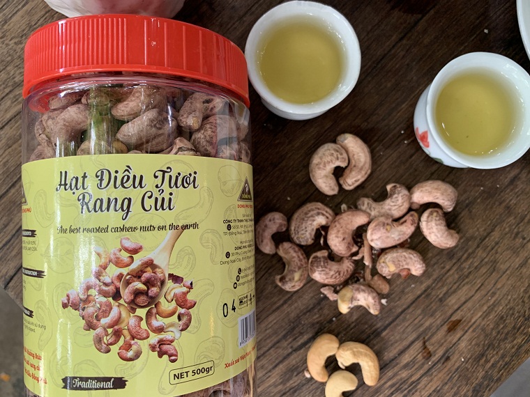Cashews