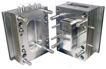 Industrial plastic molds